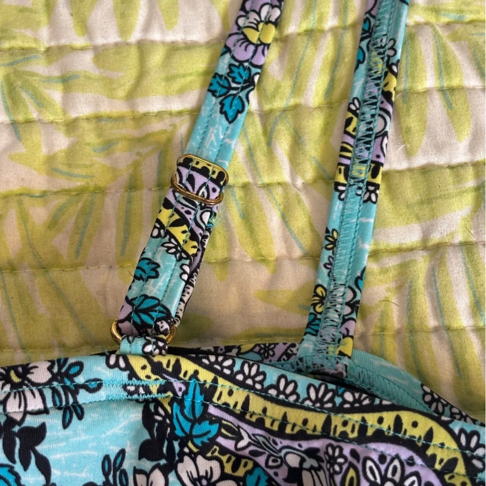 A Shore Fit Floral Paisley Ruffle Tankini Top - Picture 5 of 12